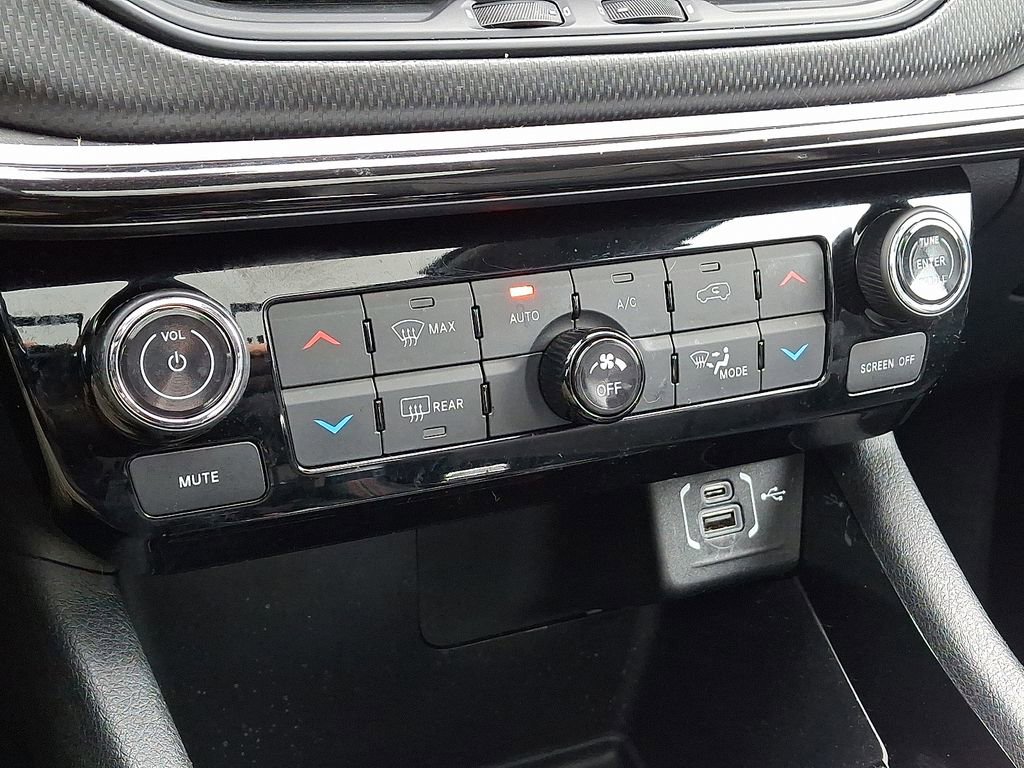 Certified 2022 Jeep Compass Trailhawk w/ Trailhawk Elite Group image 16