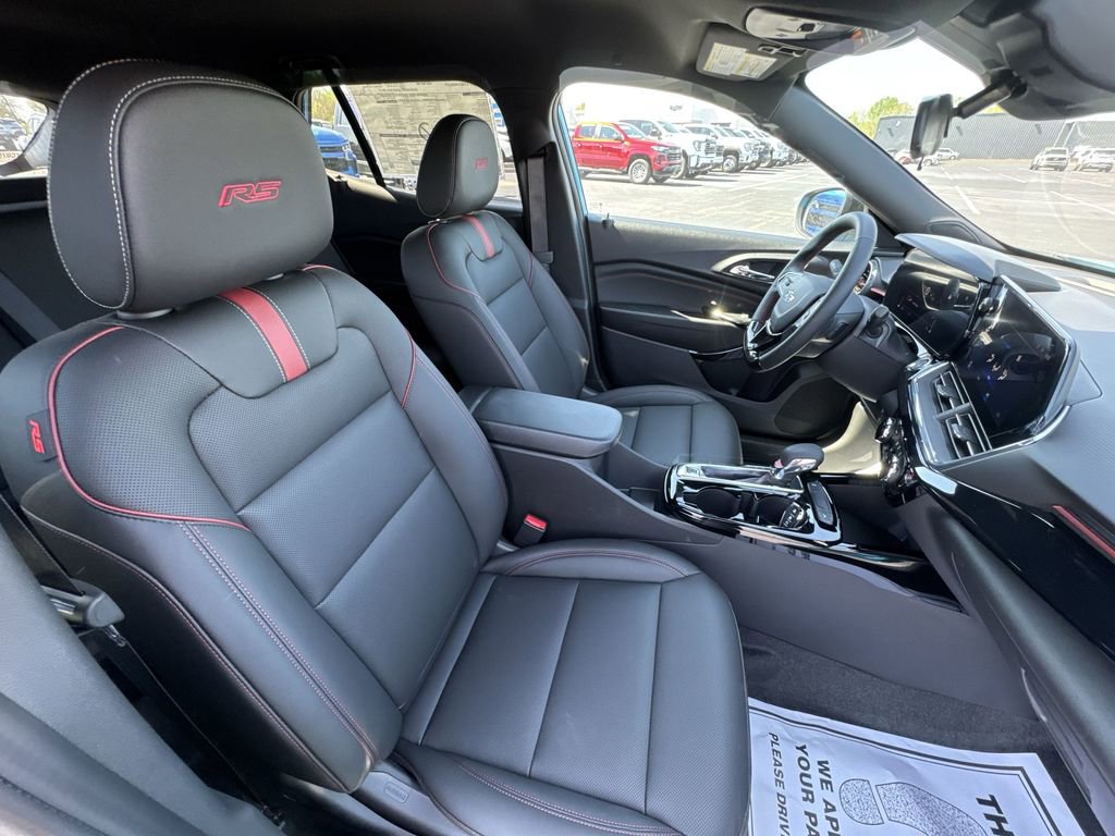 New 2026 Chevrolet Trax RS image 24