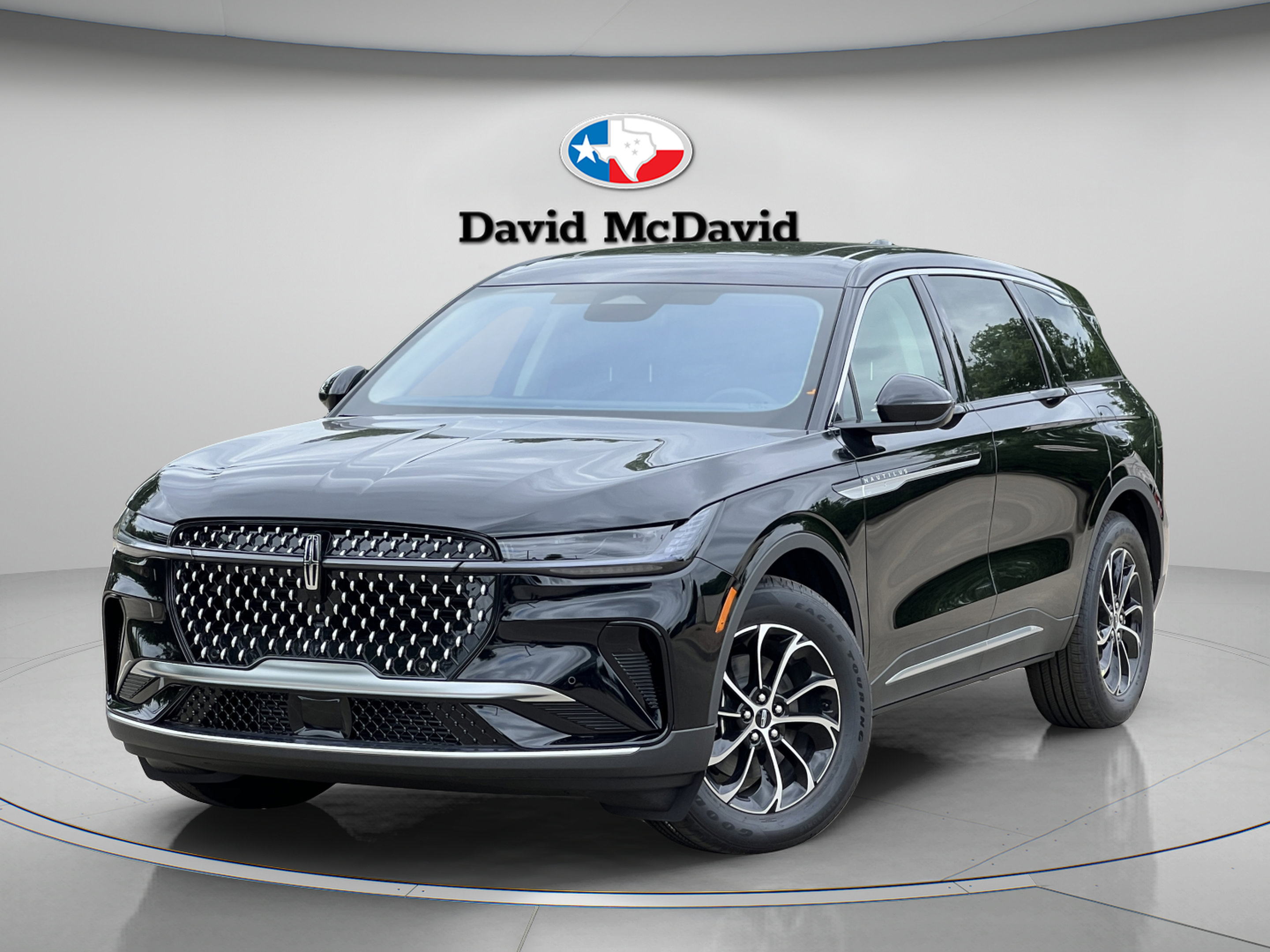 New 2026 Lincoln Nautilus Premier w/ Equipment Group 102A AWD/4WD image 2