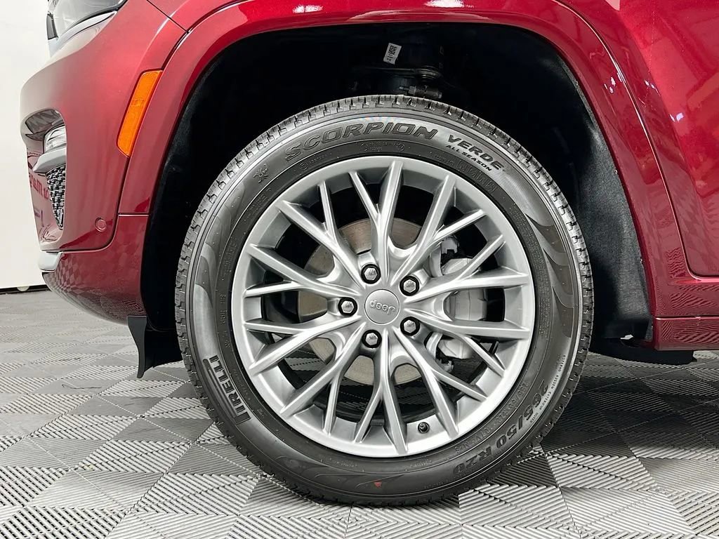 New 2025 Jeep Grand Cherokee Summit w/ Adv Protech Group IV image 32
