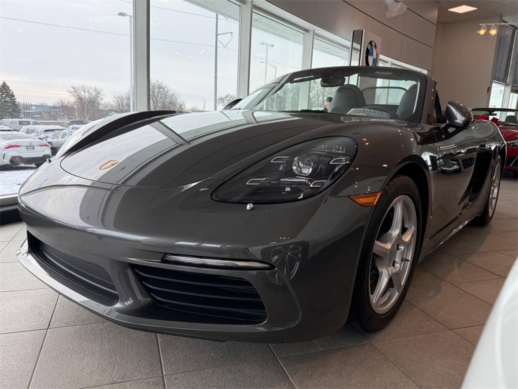 Used 2021 Porsche 718 Boxster image 5