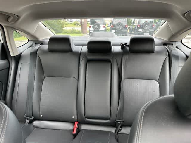 Used 2023 Honda Civic Touring image 7