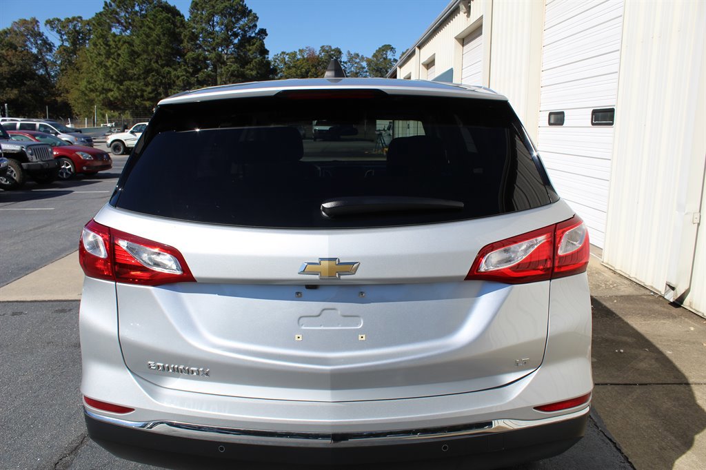 Used 2020 Chevrolet Equinox LT image 16
