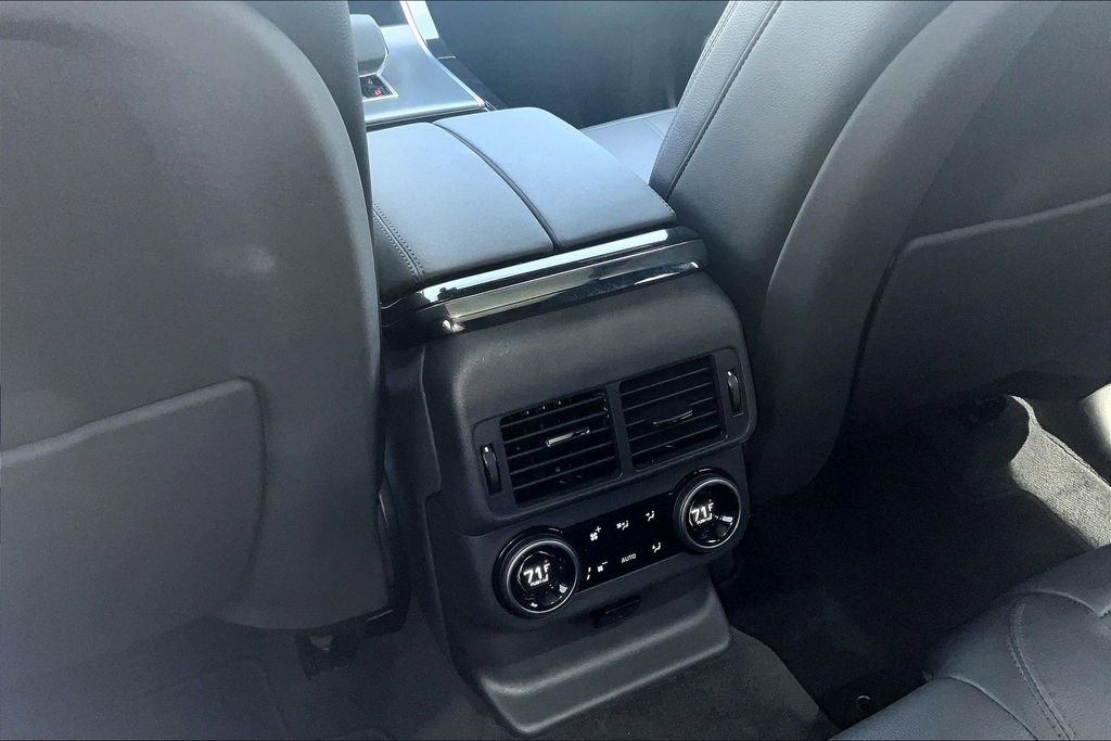Used 2025 Land Rover Range Rover Velar Dynamic SE AWD/4WD image 25
