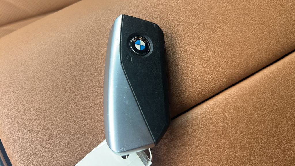 Used 2026 BMW X5 xDrive40i AWD/4WD image 23