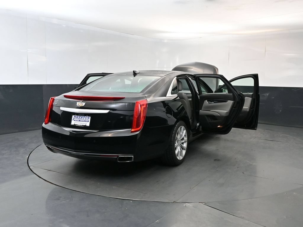Used 2016 Cadillac XTS Luxury FWD image 29