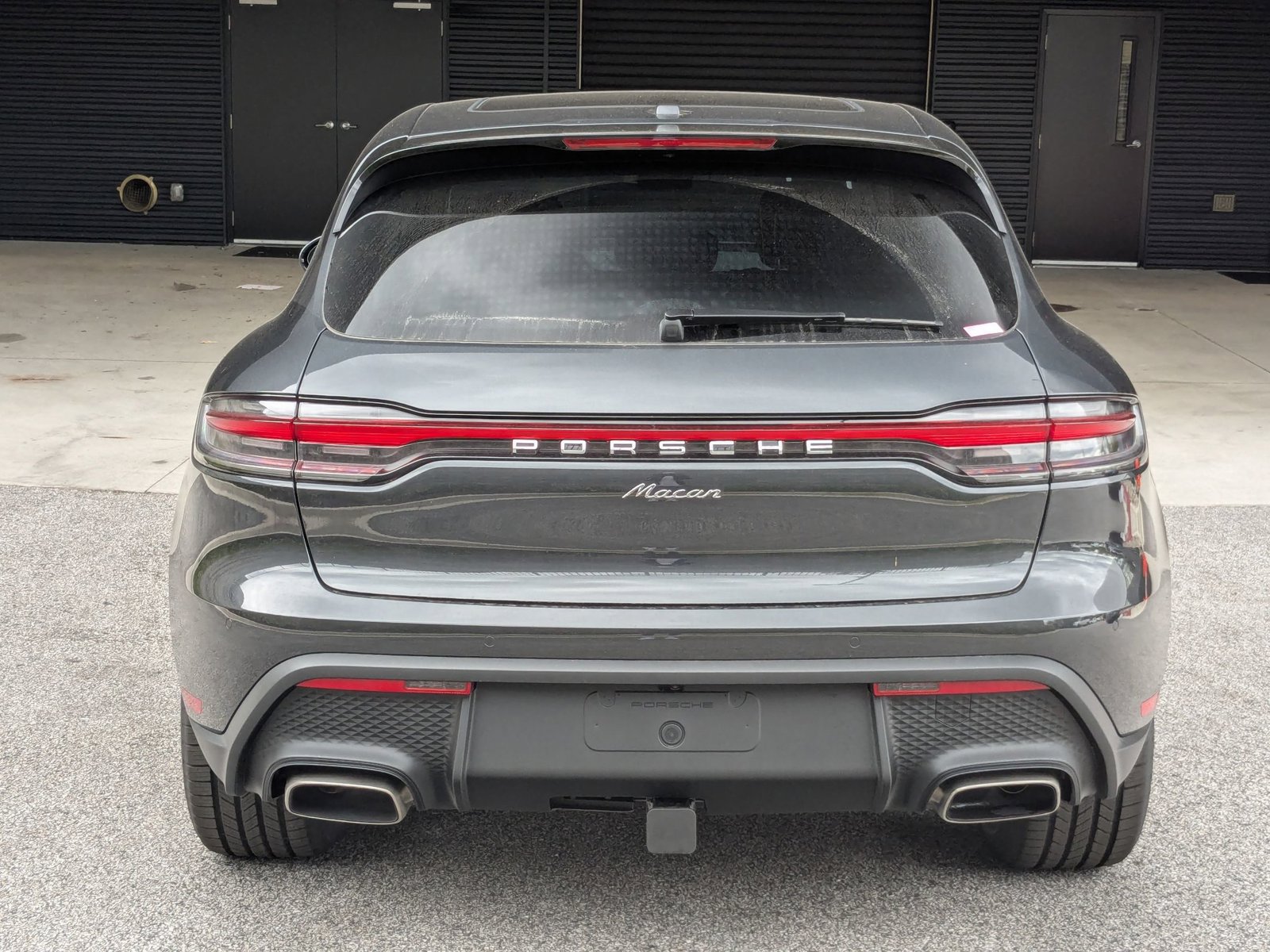 Certified 2026 Porsche Macan AWD/4WD image 10