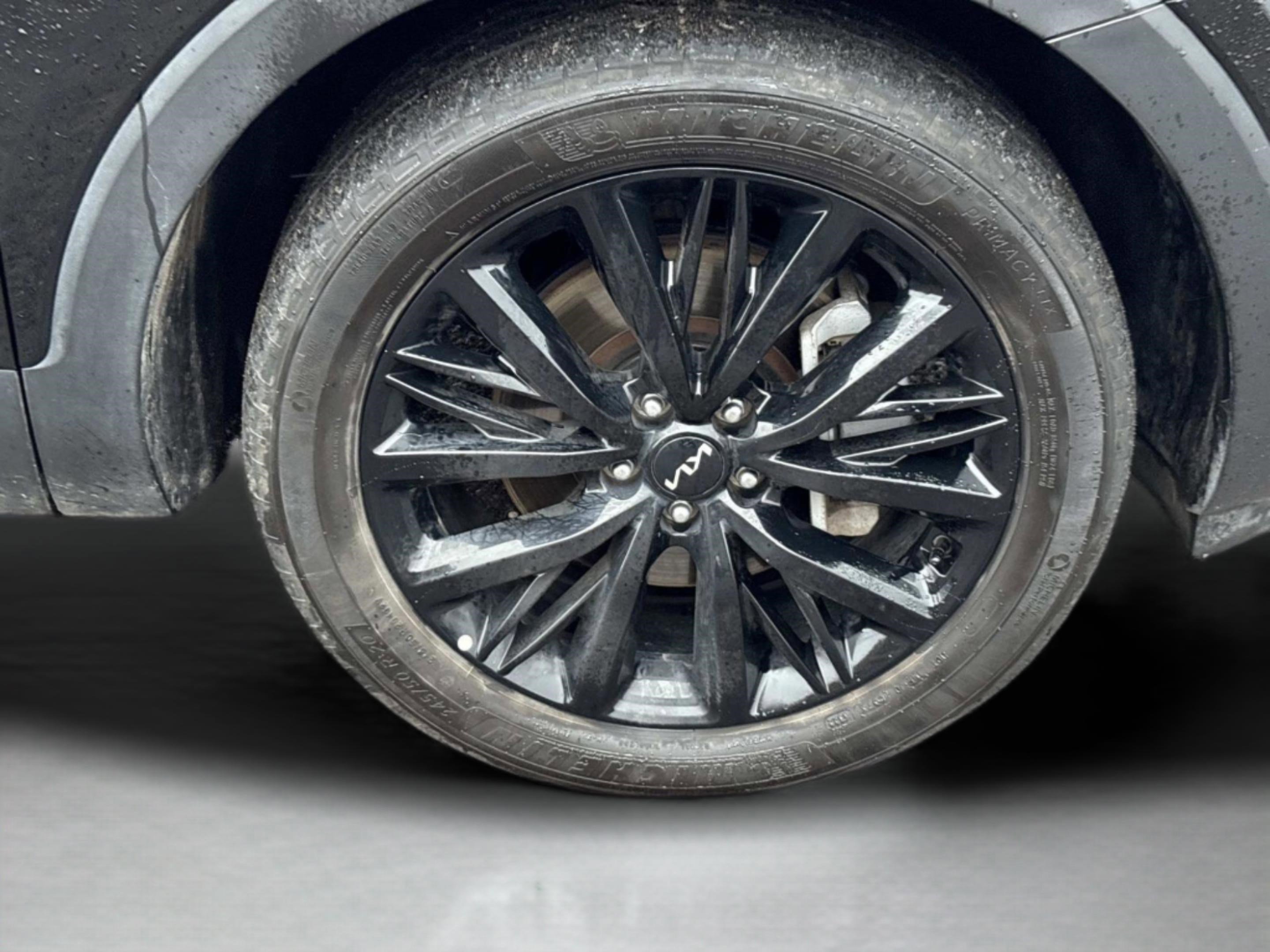 Used 2022 Kia Telluride SX w/ SX Prestige Package image 35