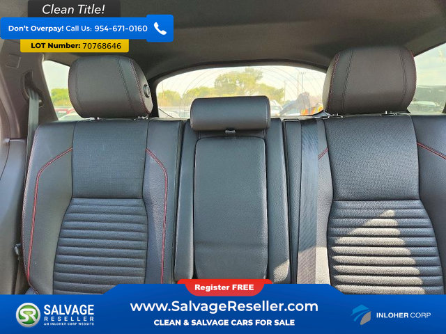 Used 2020 Land Rover Discovery Sport SE R-Dynamic AWD/4WD image 13