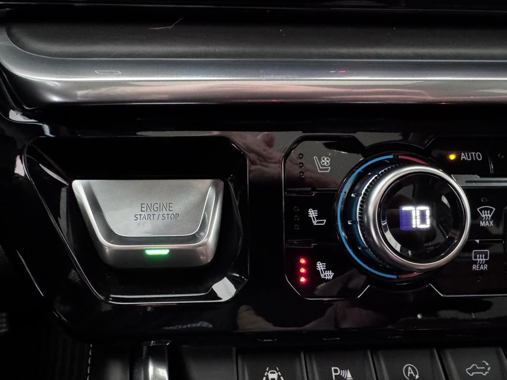 Used 2022 GMC Sierra 1500 Denali Ultimate image 25