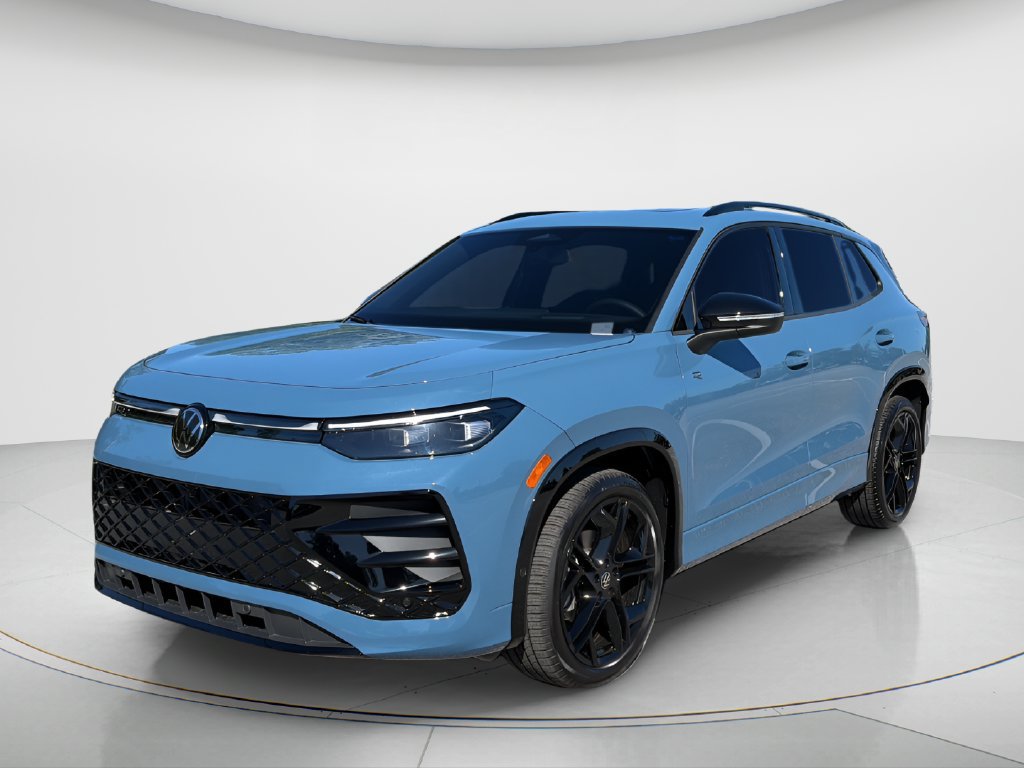 New 2026 Volkswagen Tiguan SE R-Line FWD image 1