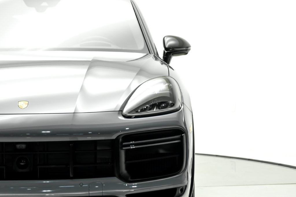 Used 2023 Porsche Cayenne Turbo GT AWD/4WD image 50