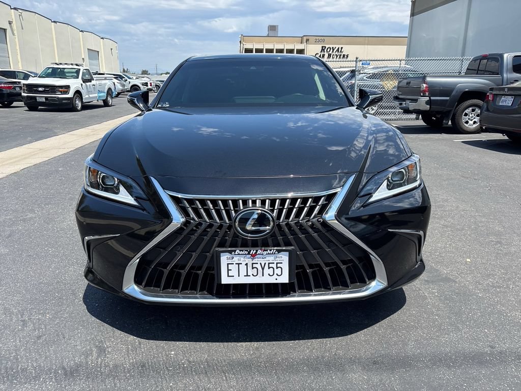Used 2025 Lexus ES 300h w/ Premium Package FWD video 2