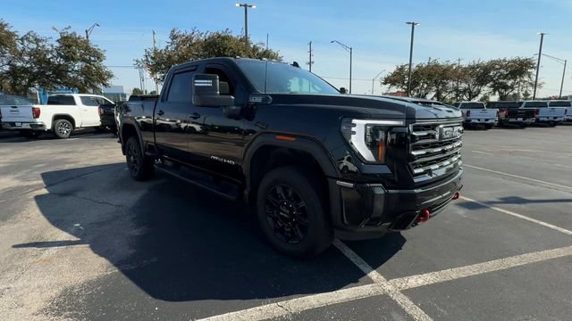 Used 2024 GMC Sierra 2500 AT4 w/ Technology Package AWD/4WD image 2