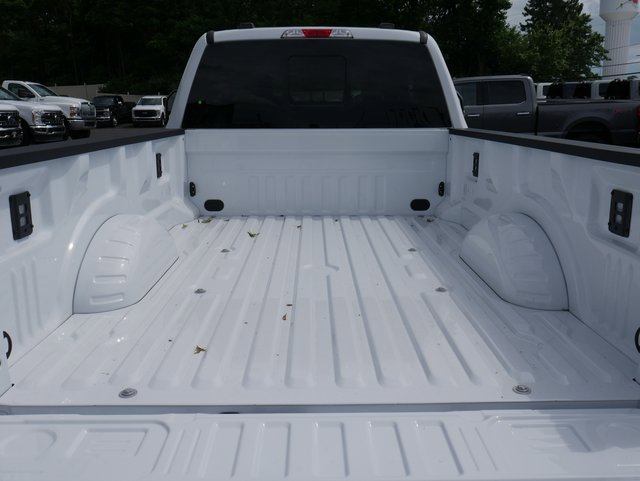 New 2025 Ford F250 XL w/ XL Chrome Package image 9