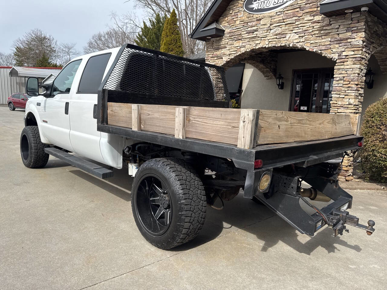 Used 2003 Ford F250 XLT image 3