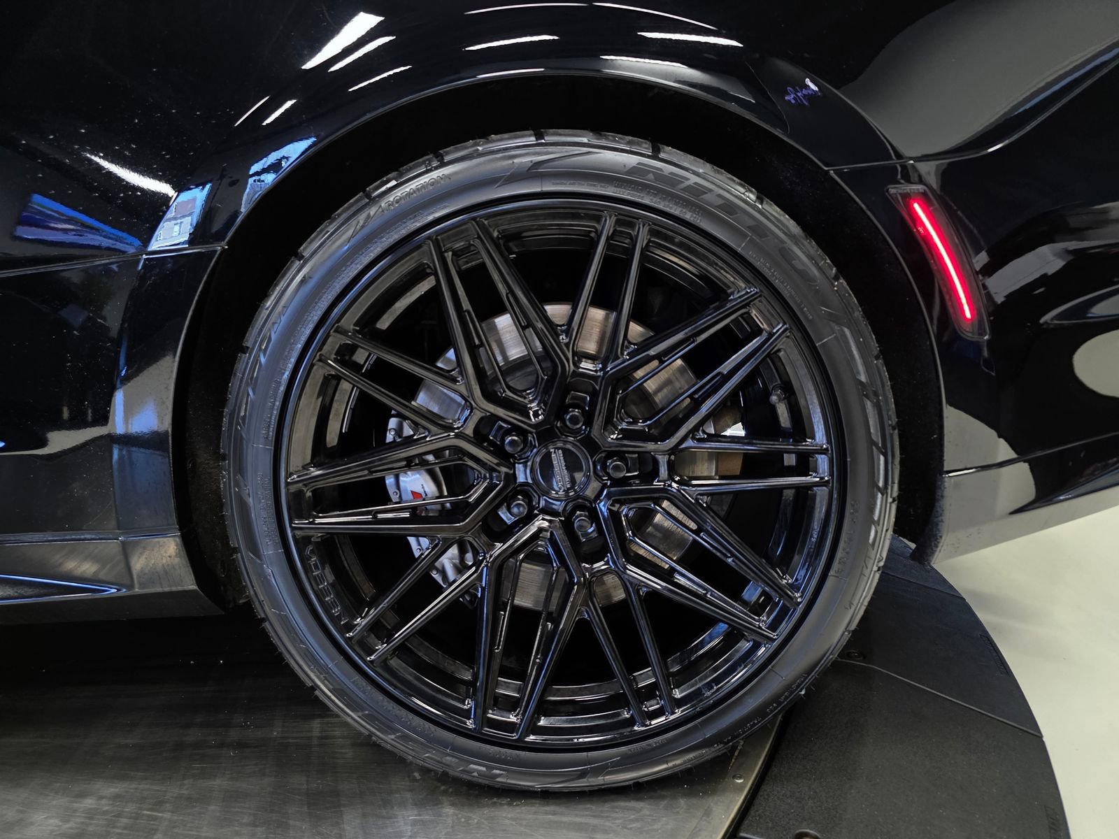 Used 2022 Chevrolet Camaro ZL1 image 45