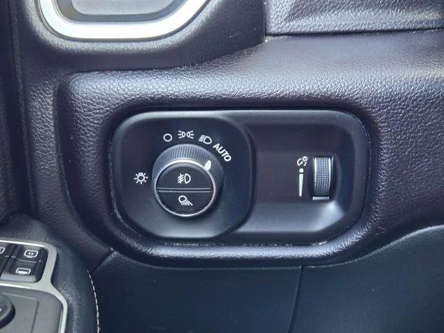 Certified 2024 RAM 2500 Big Horn AWD/4WD image 25