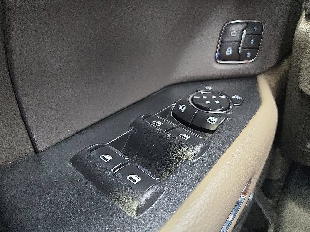 Used 2021 Ford Expedition XLT RWD image 12