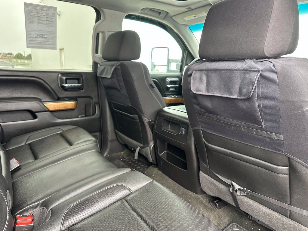 Used 2017 Chevrolet Silverado 1500 LTZ w/ LTZ Plus Package AWD/4WD image 27