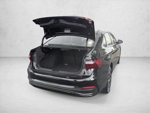 Used 2024 Volkswagen Jetta S FWD image 6