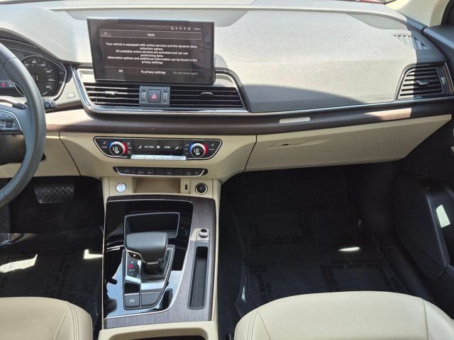 Used 2023 Audi Q5 2.0T Premium w/ Convenience Package AWD/4WD image 14