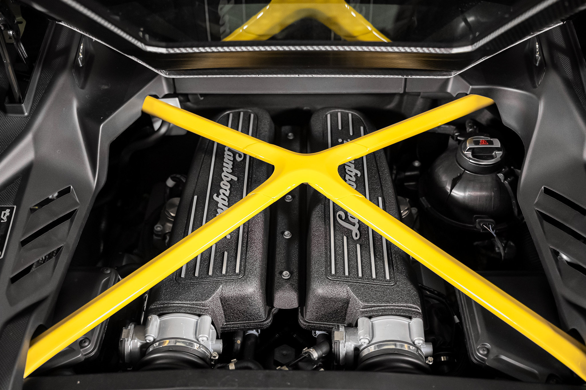 Used 2023 Lamborghini Huracan Tecnica RWD image 63