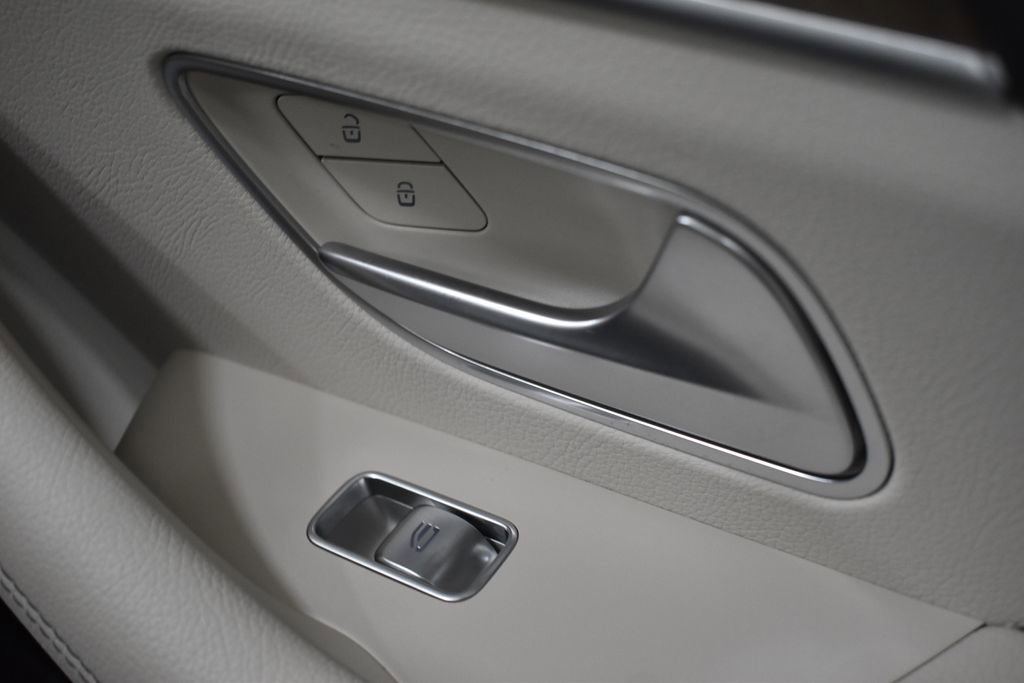 Used 2023 Mercedes-Benz GLE 450 4MATIC image 36