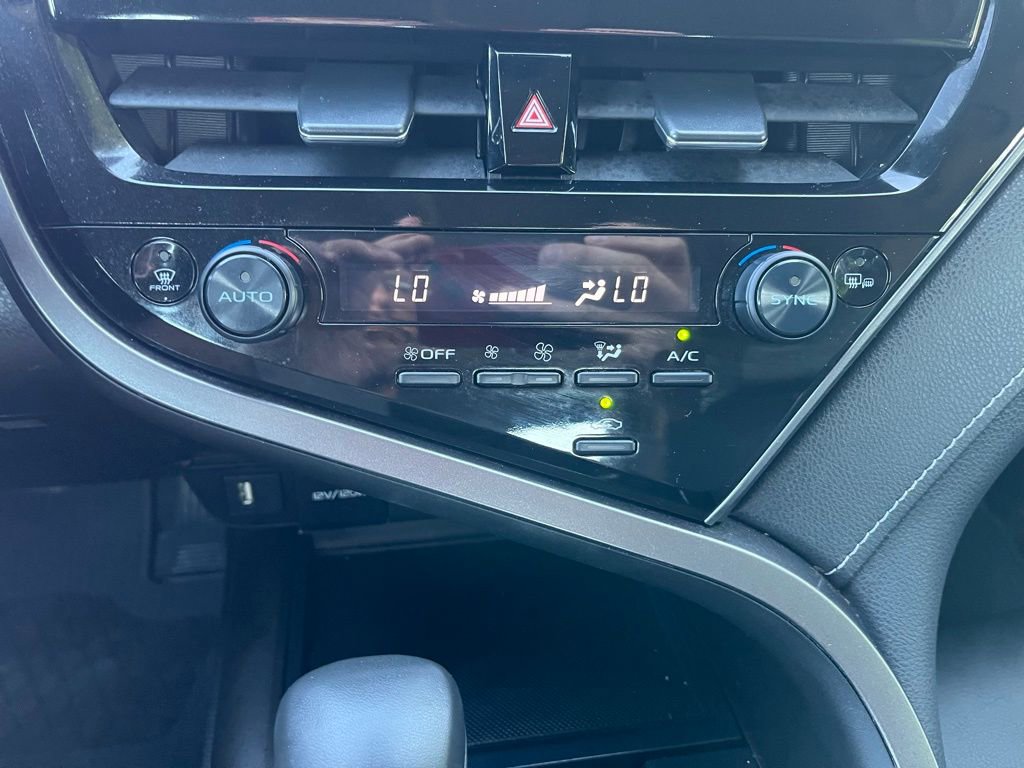 Used 2023 Toyota Camry SE image 35
