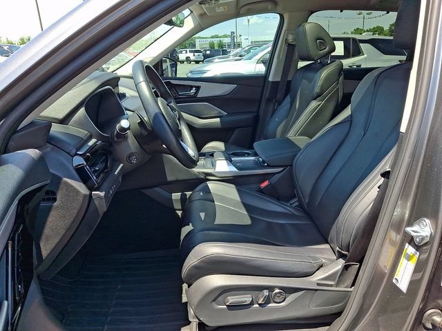 Used 2023 Acura MDX SH-AWD w/ Technology Package image 11