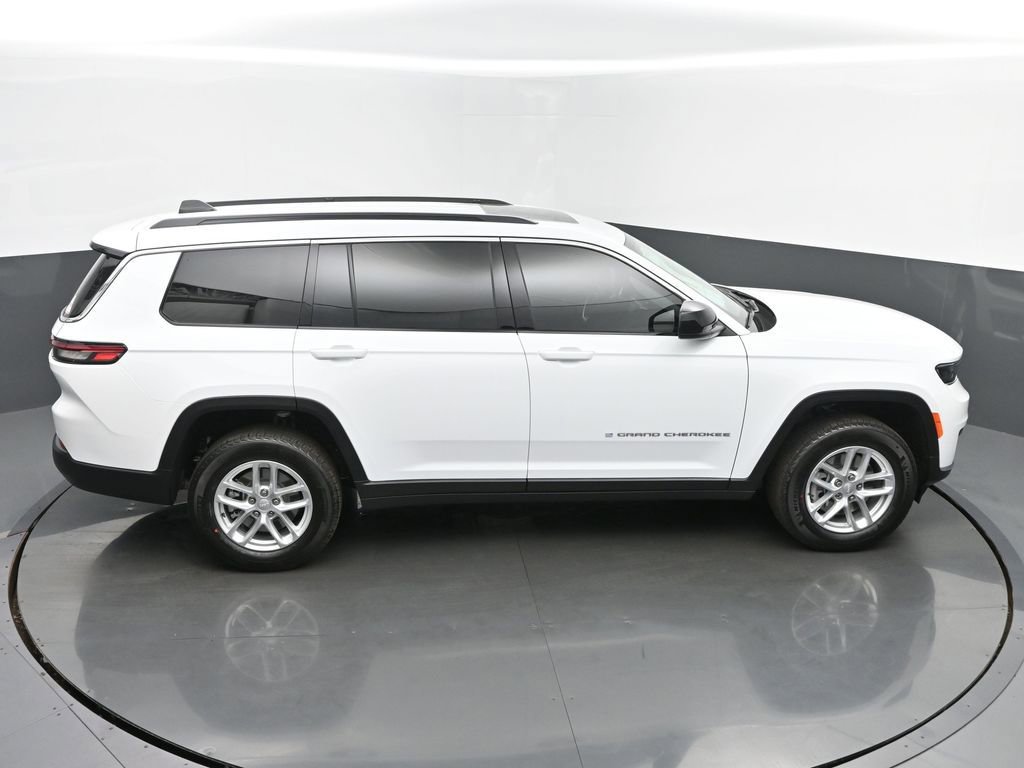 New 2025 Jeep Grand Cherokee L Laredo w/ Luxury Tech Group I image 45