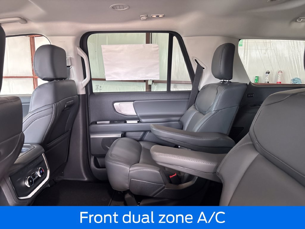 New 2026 Ford Expedition Active AWD/4WD image 15