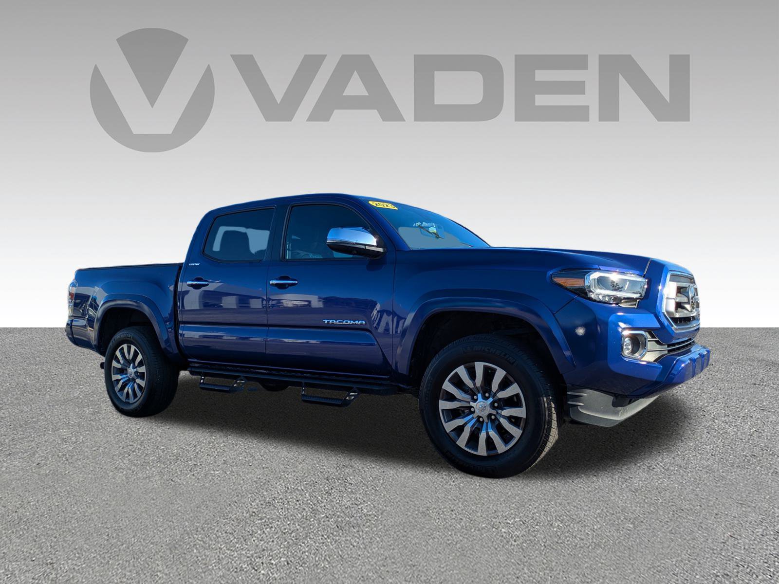 Used 2023 Toyota Tacoma Limited image 3