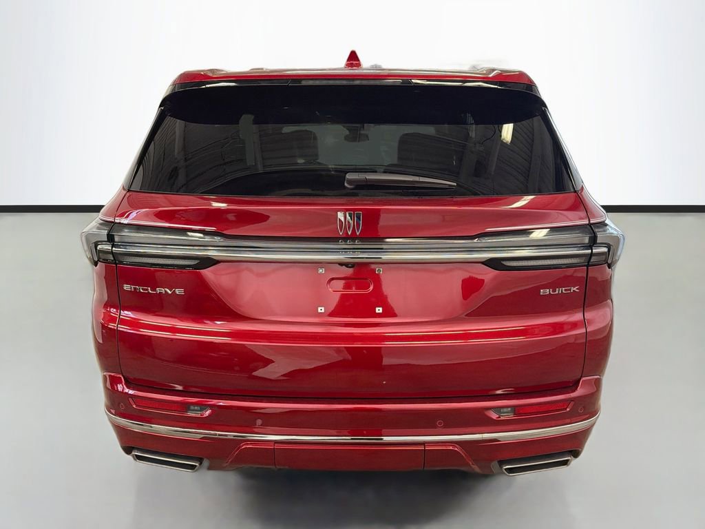 Used 2025 Buick Enclave Avenir FWD image 9