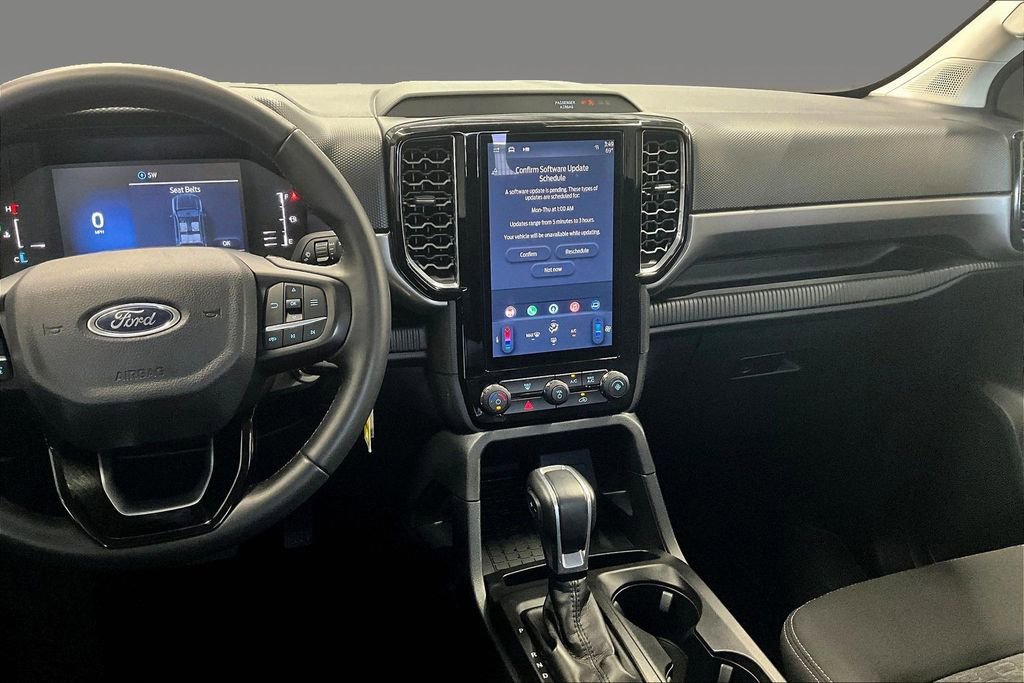 Used 2024 Ford Ranger XLT w/ FX4 Off-Road Package image 3