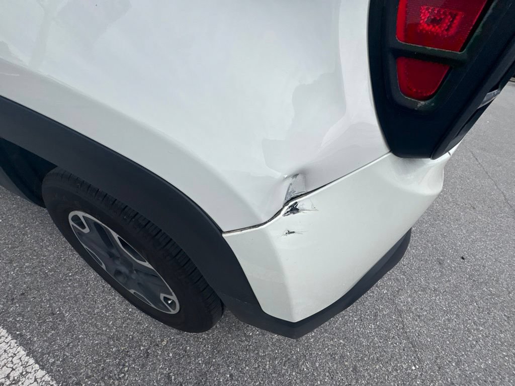 Used 2017 Jeep Renegade Trailhawk AWD/4WD image 21