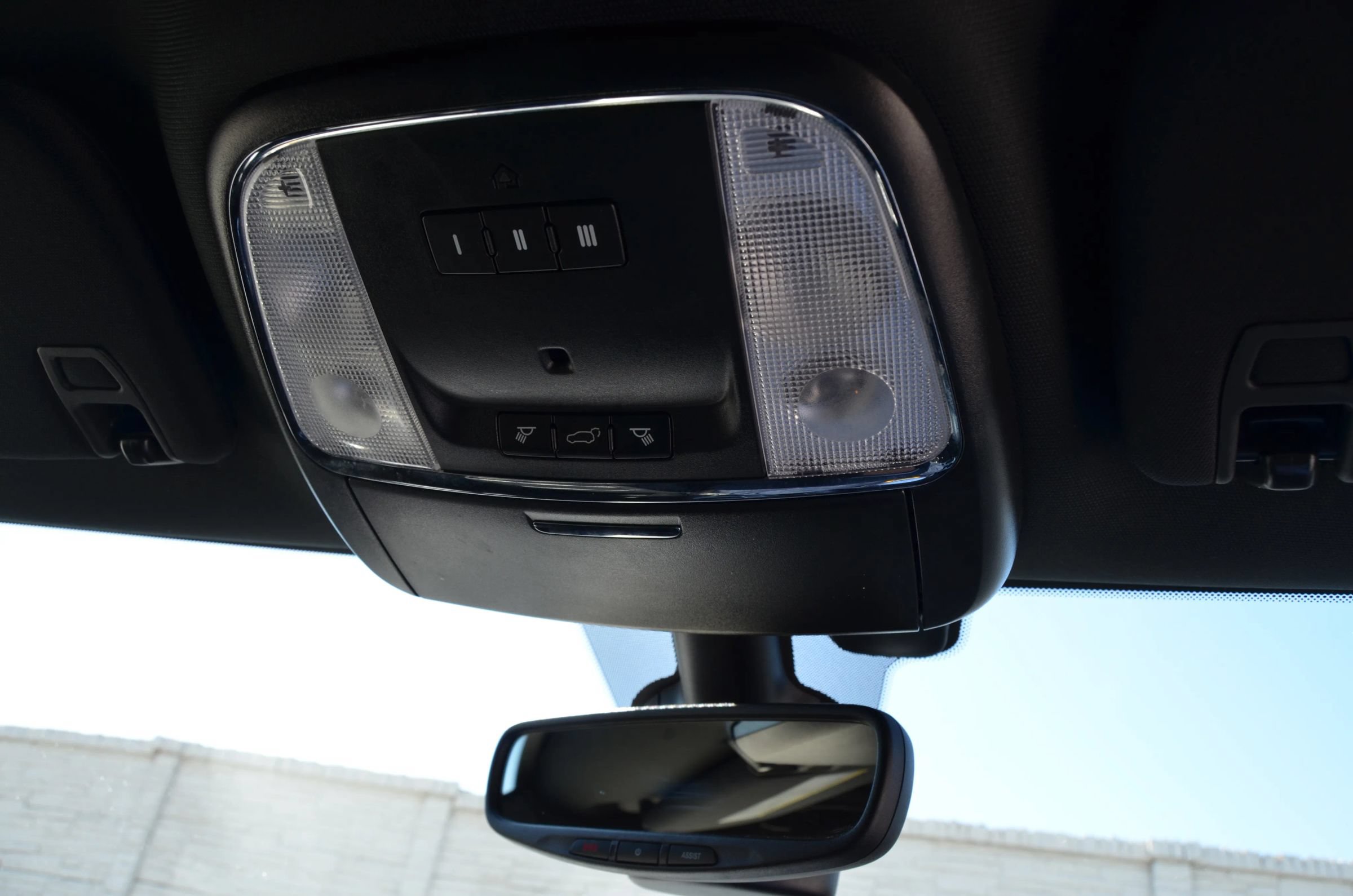 Used 2018 Jeep Grand Cherokee Limited RWD image 38