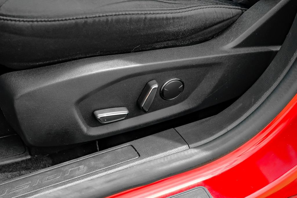 Used 2016 Ford Fusion SE FWD image 34