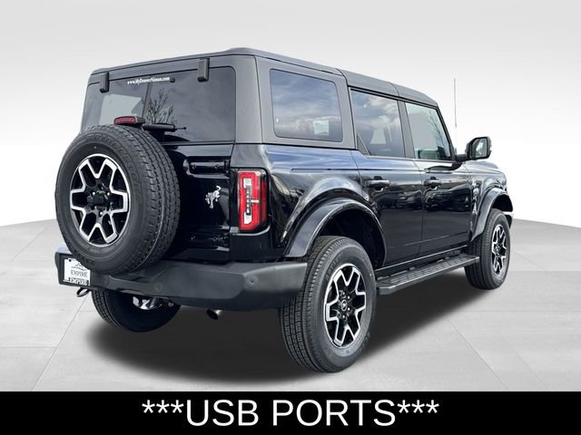 Used 2022 Ford Bronco Outer Banks AWD/4WD image 5