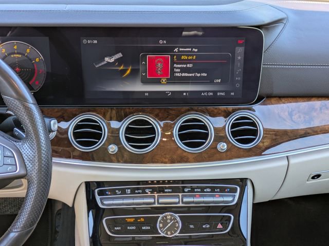 Used 2018 Mercedes-Benz E 400 4MATIC Sedan image 17