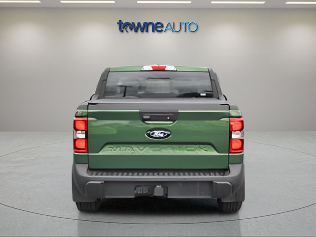 Used 2025 Ford Maverick Lariat w/ 4K Tow Package AWD/4WD image 4