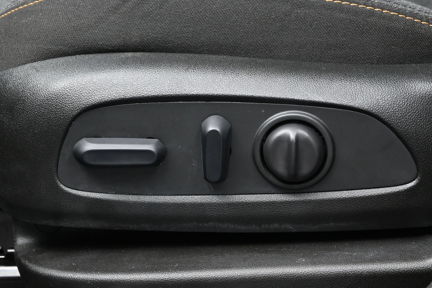 Used 2022 Chevrolet Equinox LT FWD image 10