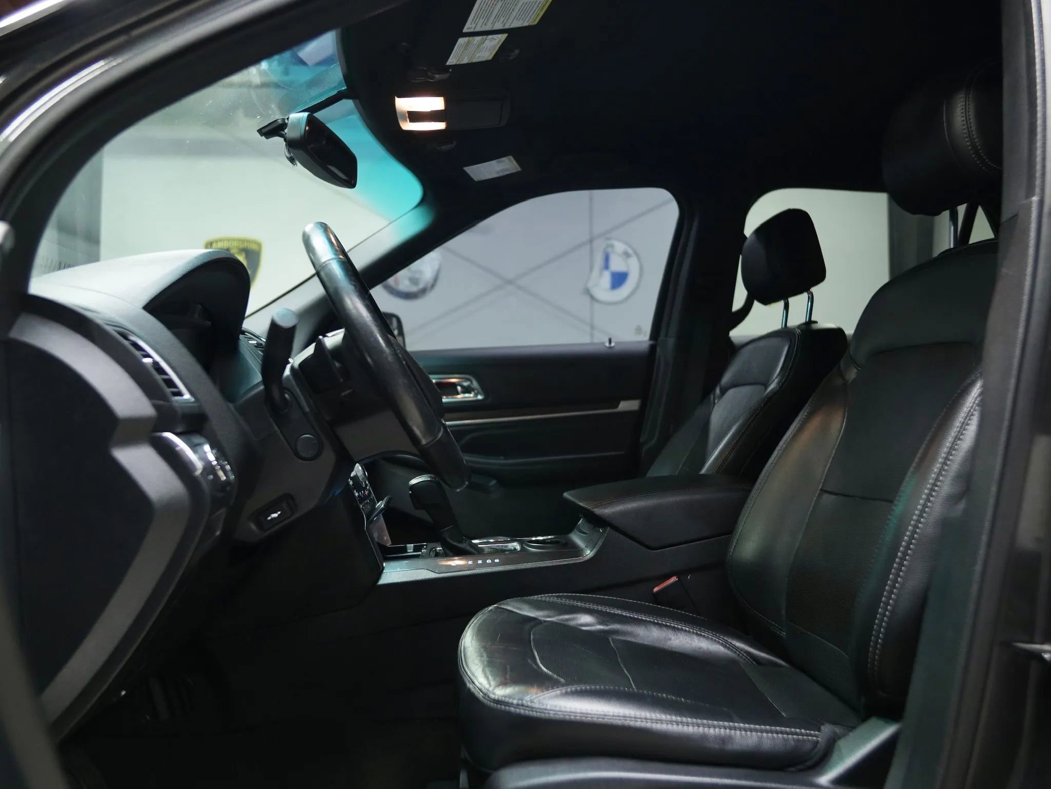 Used 2016 Ford Explorer Limited image 22