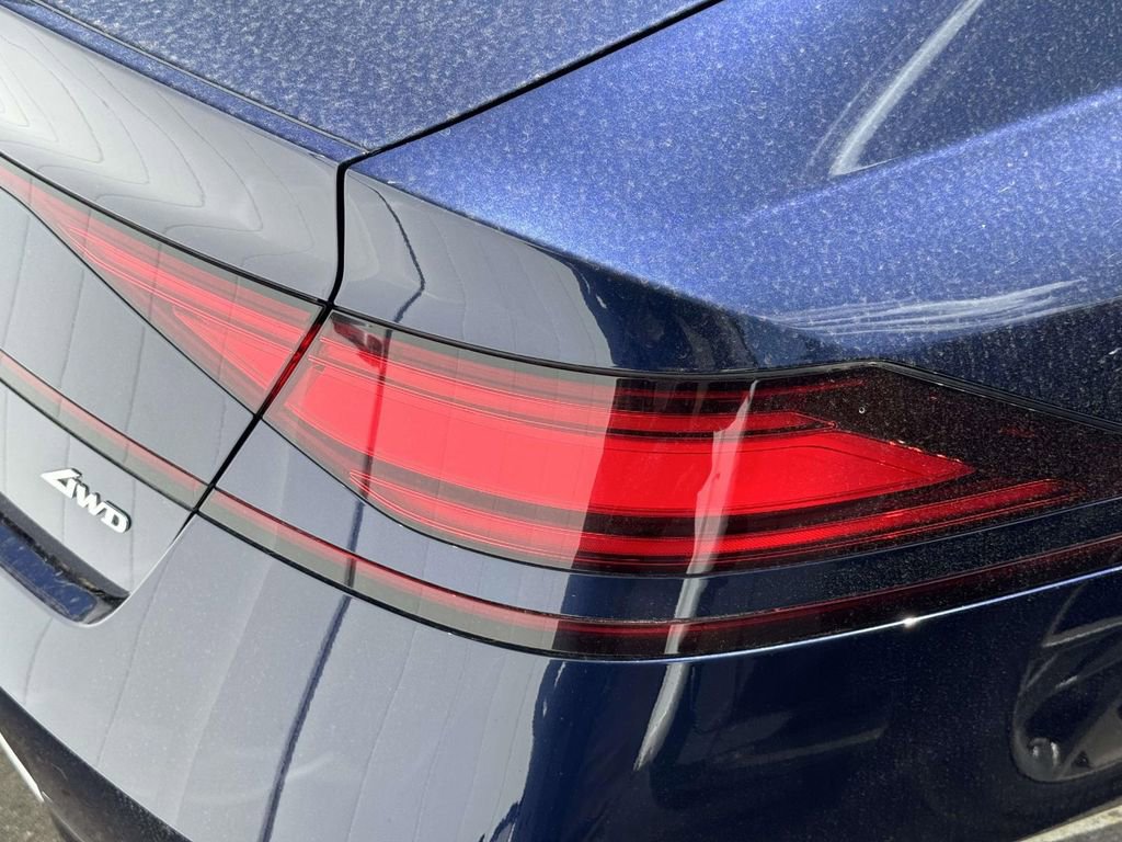 Certified 2023 Genesis G90 3.5T AWD/4WD image 6