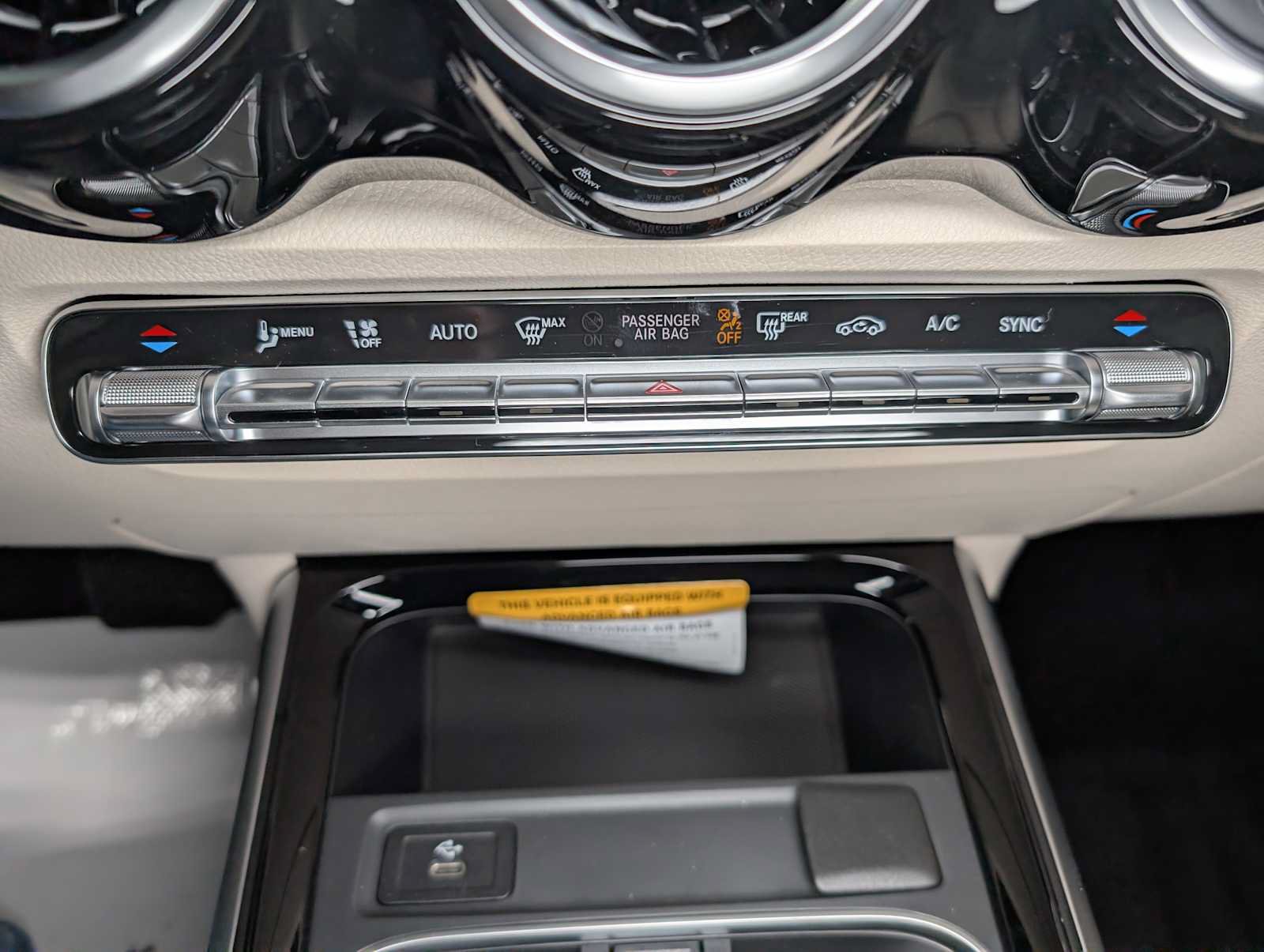 New 2026 Mercedes-Benz GLB 250 4MATIC image 28