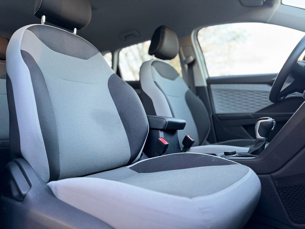 Used 2024 Volkswagen Taos S image 21