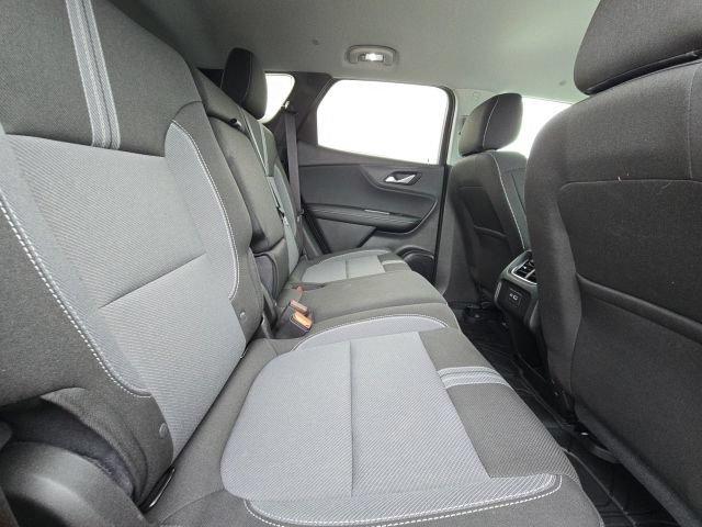 Used 2024 Chevrolet Blazer LT w/ Convenience Package FWD image 13