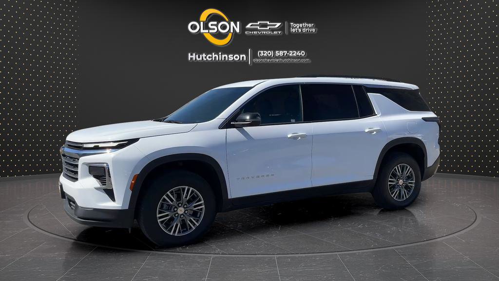Used 2025 Chevrolet Traverse LT image 16