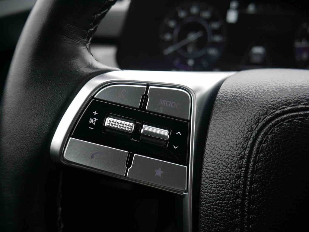 Used 2025 Kia Telluride SX X-Line image 46