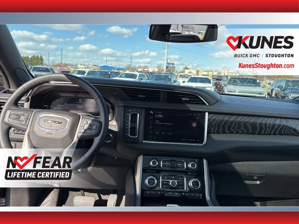 Used 2023 GMC Yukon XL Denali image 47